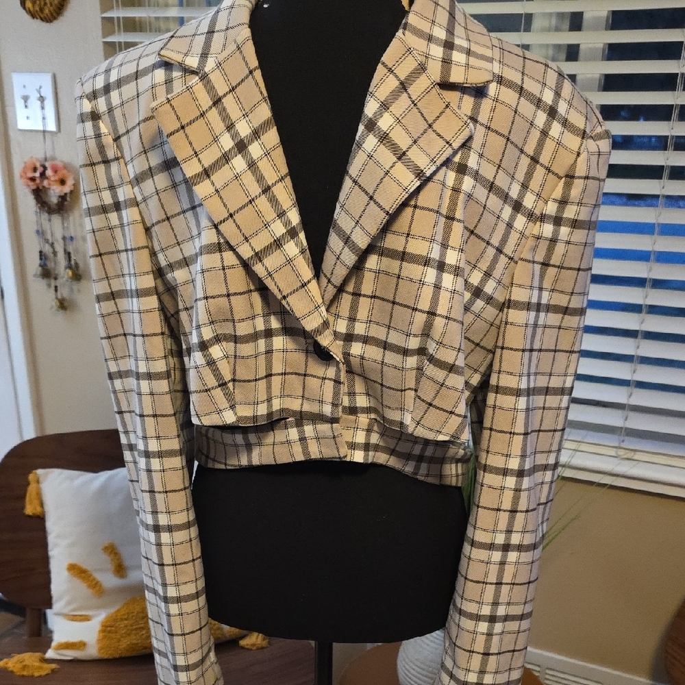 Chic Plaid Women's Blazer